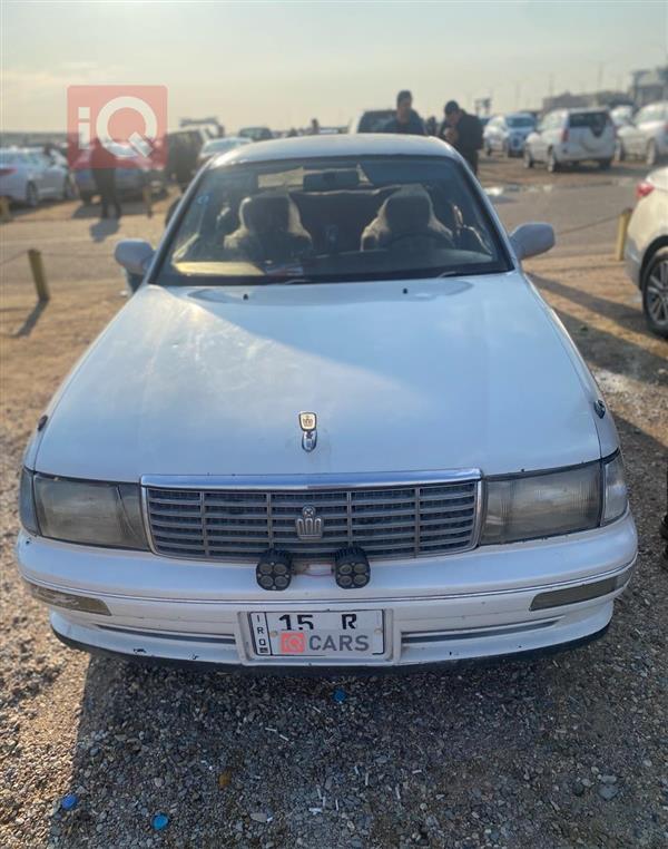 تويوتا كراون 1993 للبيع في العراق - الهارثة